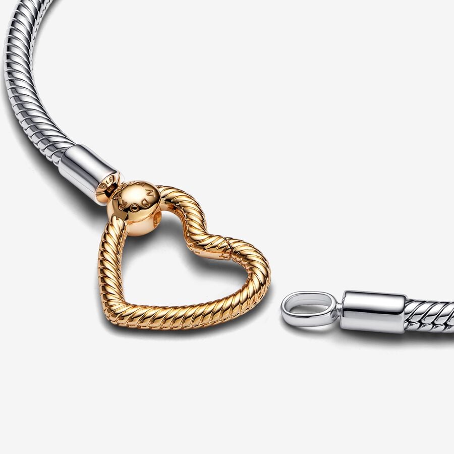 Pandora Moments Heart Closure Snake Chain Bracelet – Coe Stores