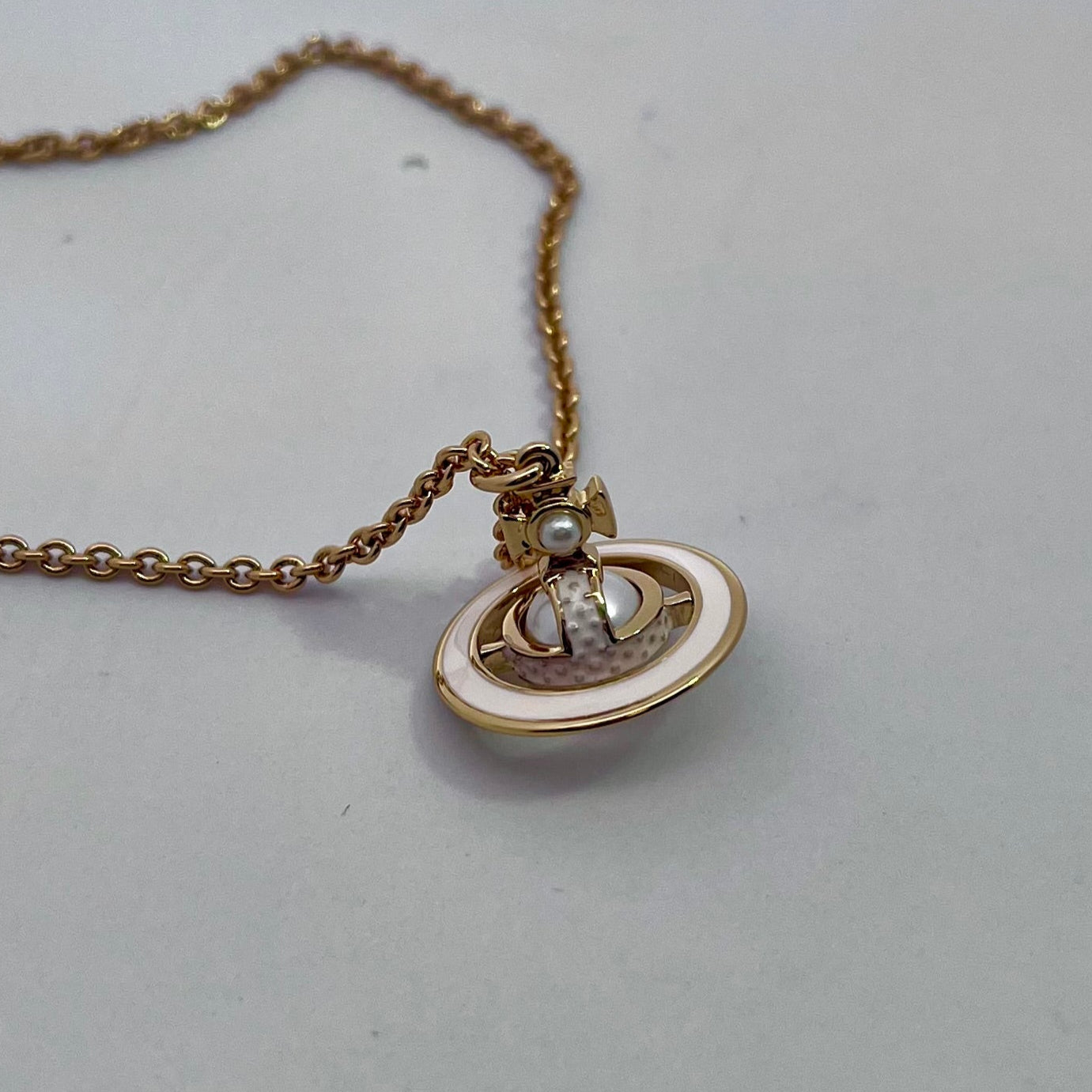 Vivienne Westwood Simonetta Pendant Yellow Gold Creamrose Pearl 