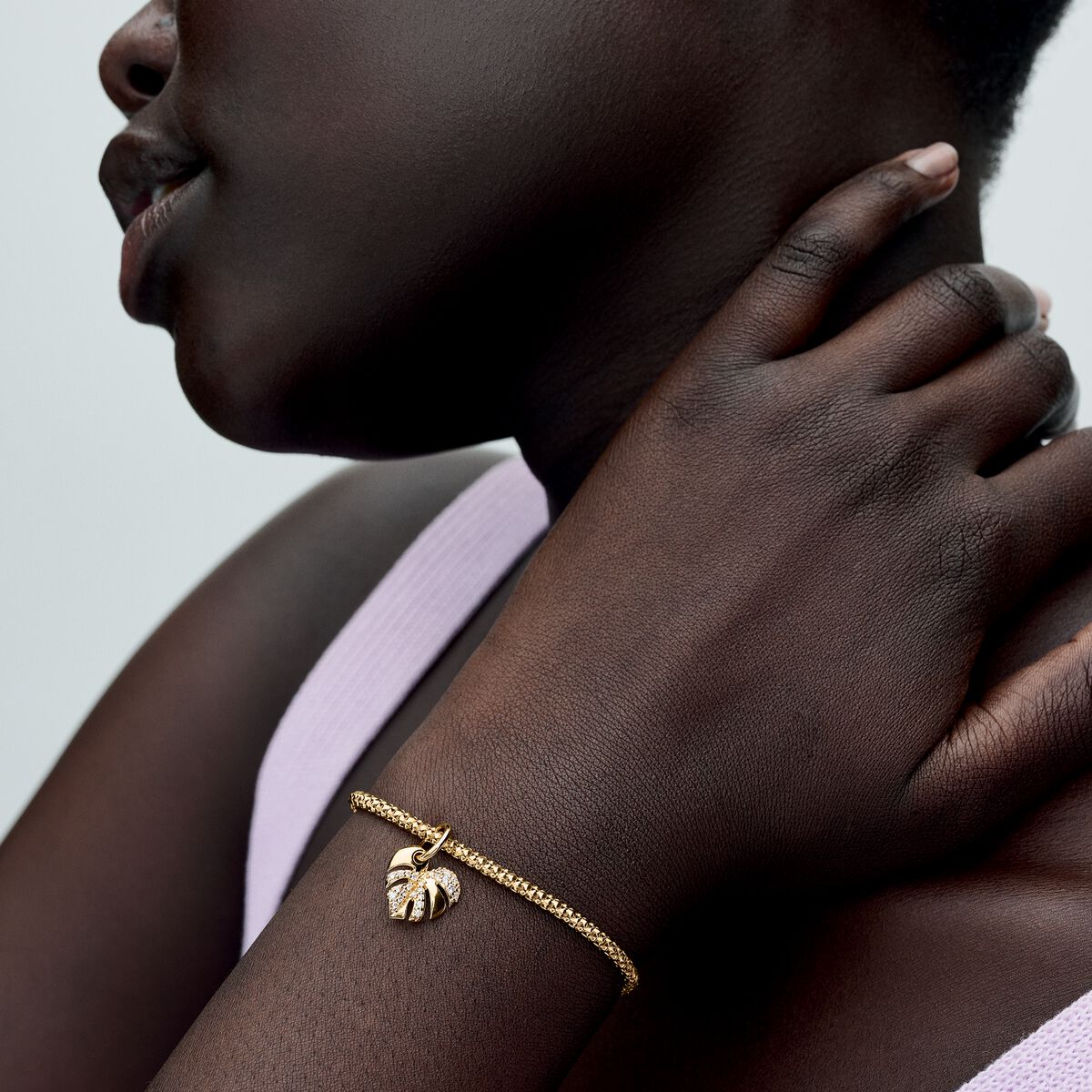 Pandora Sparkling Monstera Leaf Dangle Charm