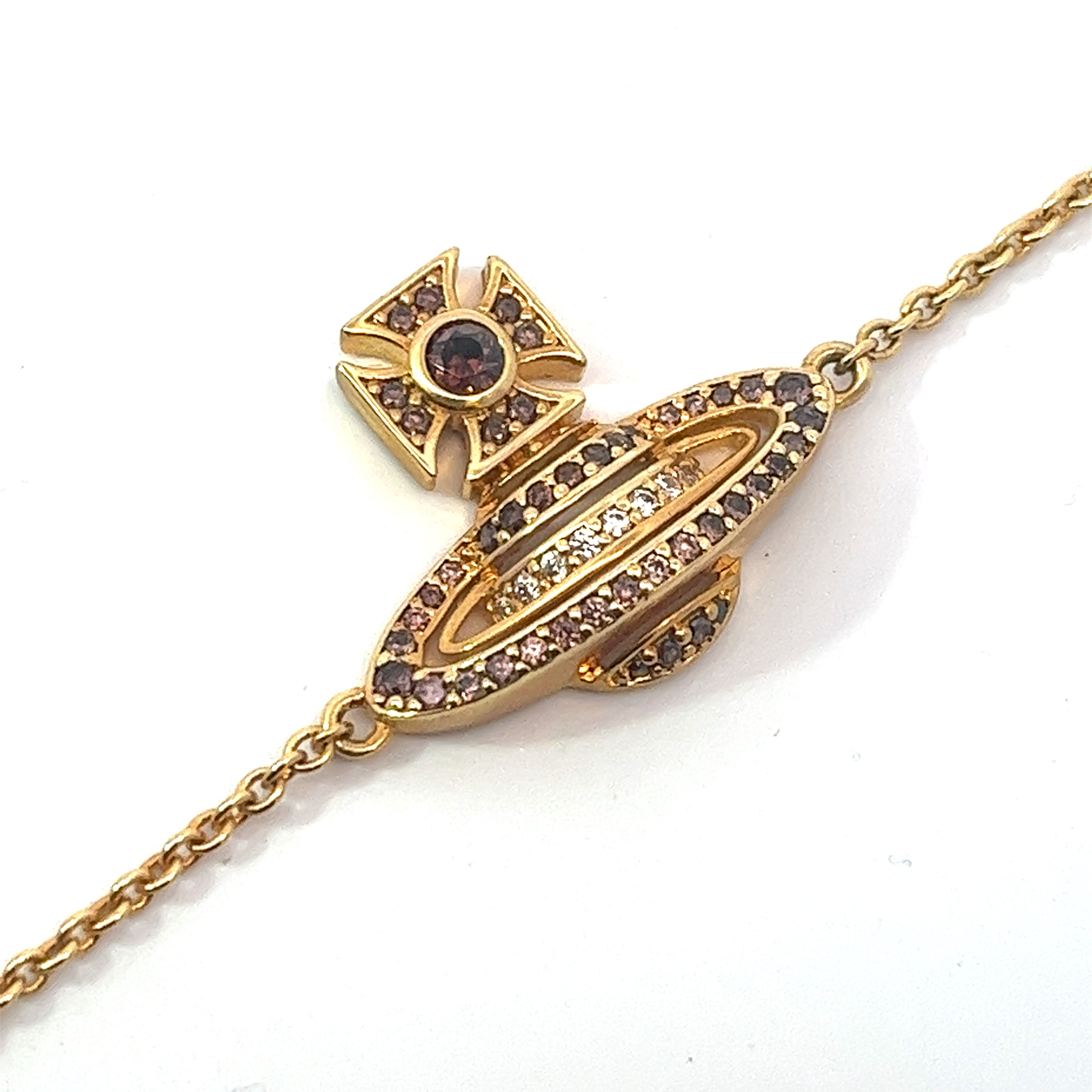 Vivienne Westwood Mini Bas Relief Gold Tone Bracelet – Coe Vivienne Westwood Mini Bas Relief Gold Tone Bracelet – Coe