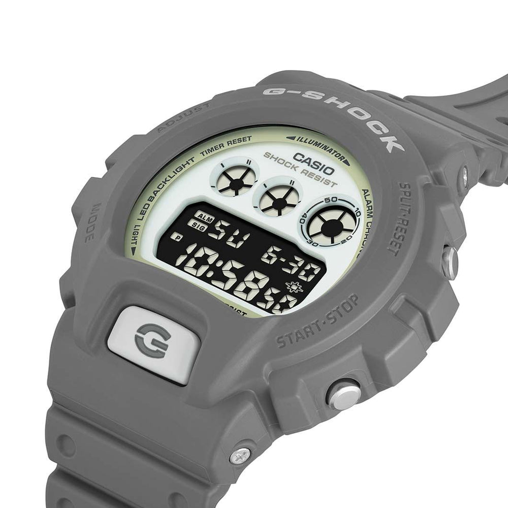 
                      
                        Casio G-Shock Hidden Glow DW-6900HD-8ER
                      
                    