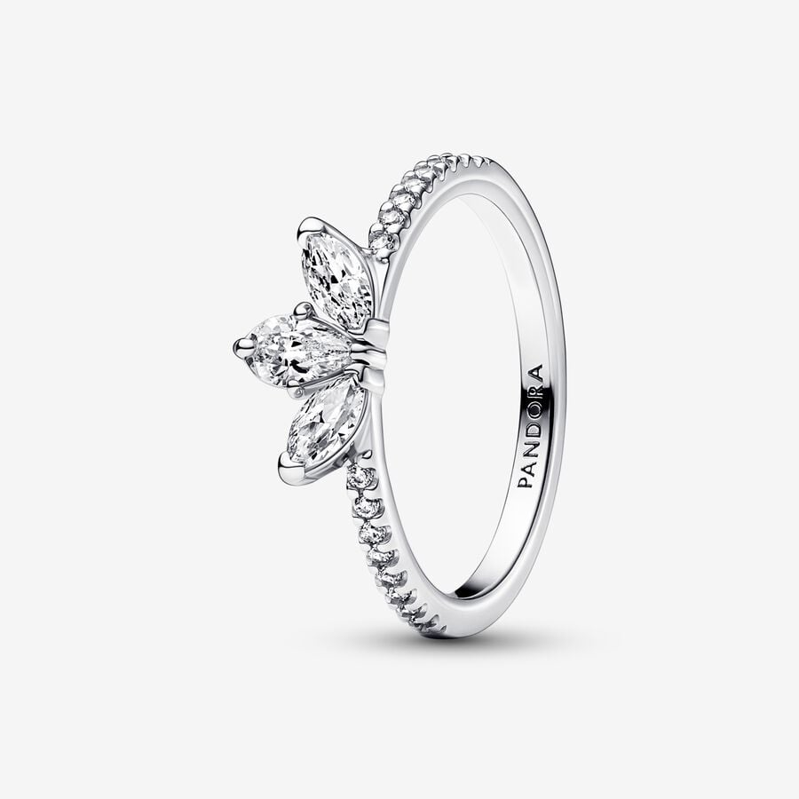 
                      
                        Pandora Sparkling Herbarium Cluster Ring
                      
                    