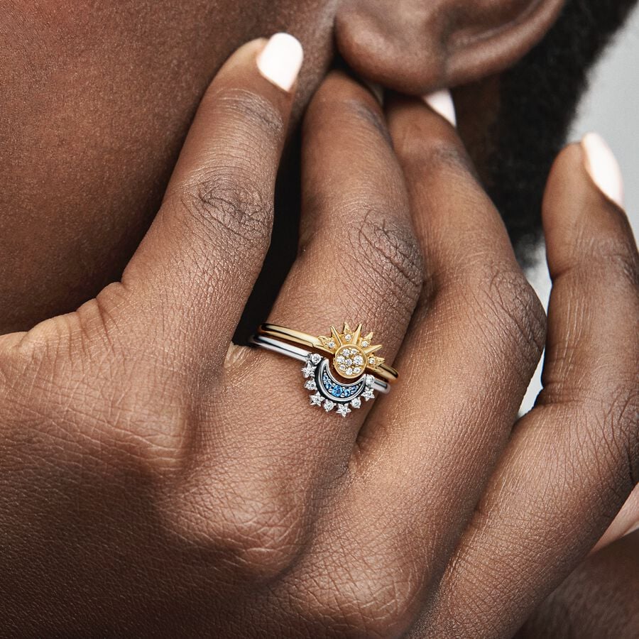 
                      
                        Pandora Celestial Blue Sparkling Moon Ring
                      
                    
