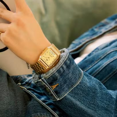 
                      
                        Casio Vintage AQ-230GA-9DMQYES
                      
                    