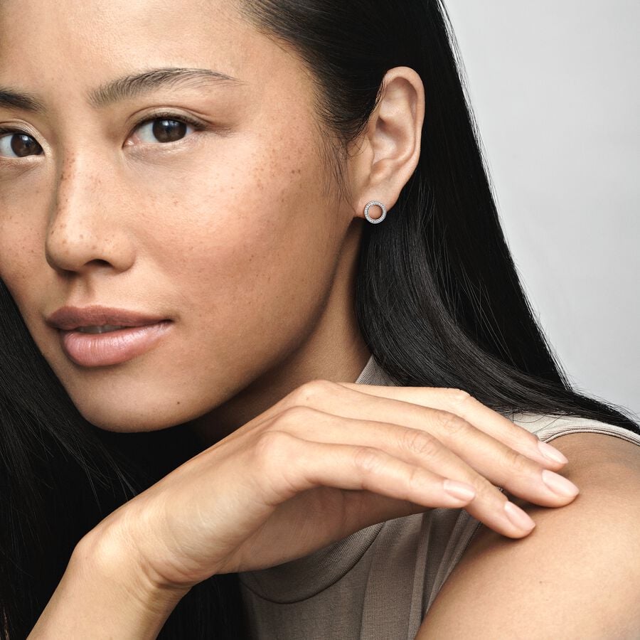 
                      
                        Pandora Sparkling Circle Stud Earrings
                      
                    