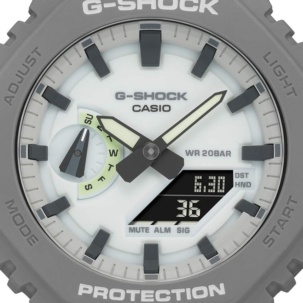 
                      
                        Casio G-Shock Hidden Glow GA-2100HD-8AER
                      
                    