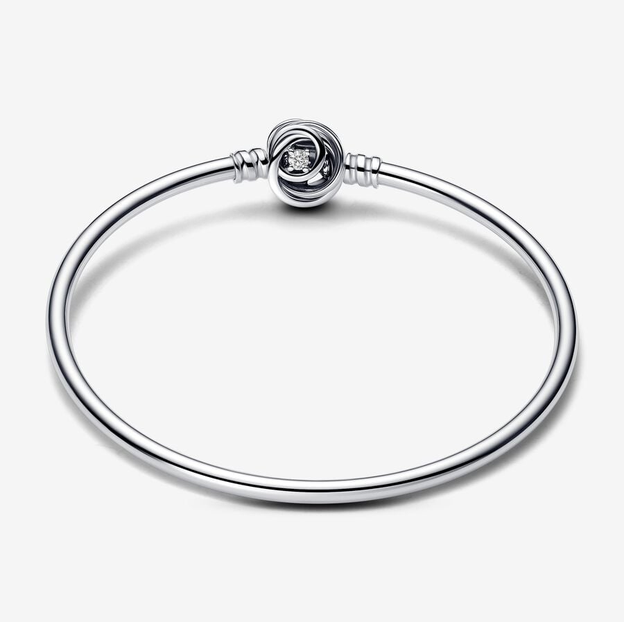 
                      
                        Pandora Moments Encircled Clasp Bangle
                      
                    