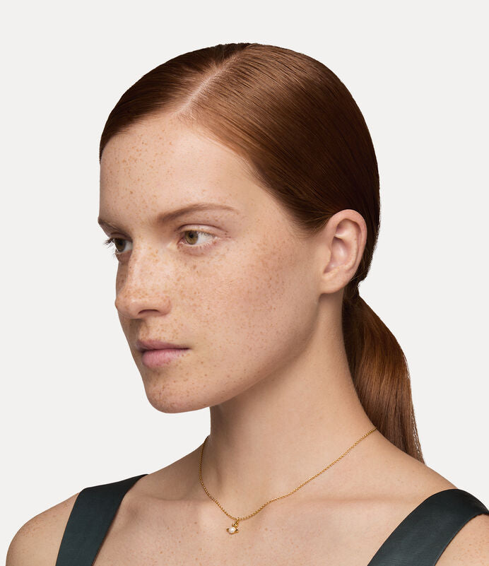 
                      
                        Vivienne Westwood Balbina Pendant Gold Tone
                      
                    