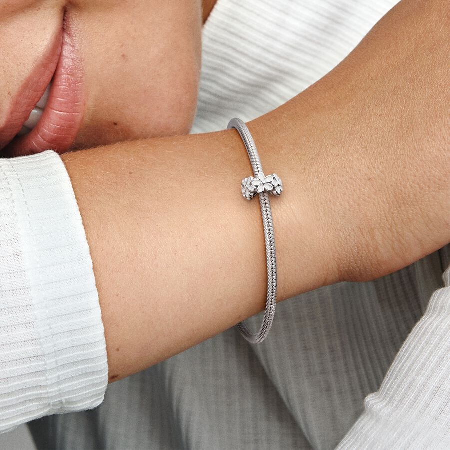 
                      
                        Pandora White Daisy Flower Spacer Charm
                      
                    
