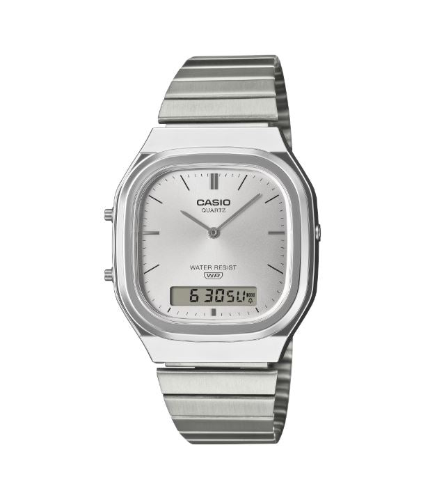 
                      
                        Casio Vintage AQ-240E-7AEF
                      
                    