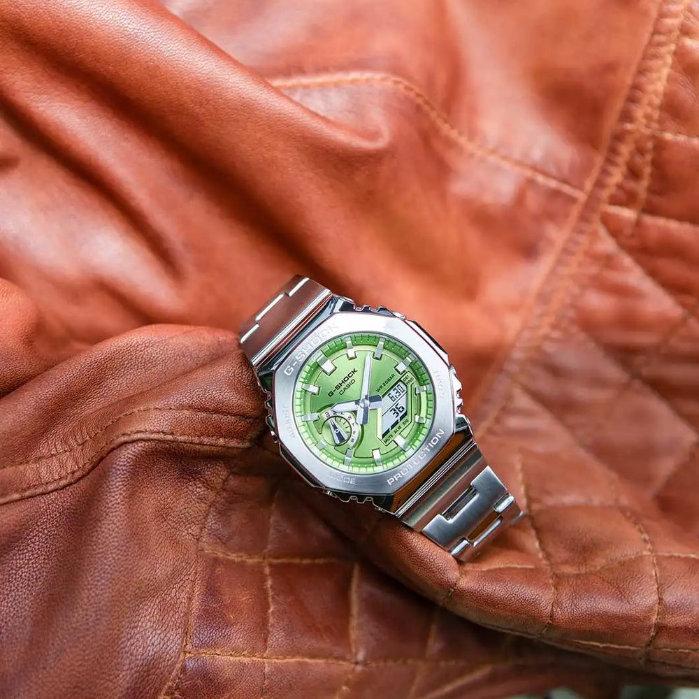 
                      
                        Casio G-Shock GM-2110D-3AER Metal Covered with Metal Band
                      
                    