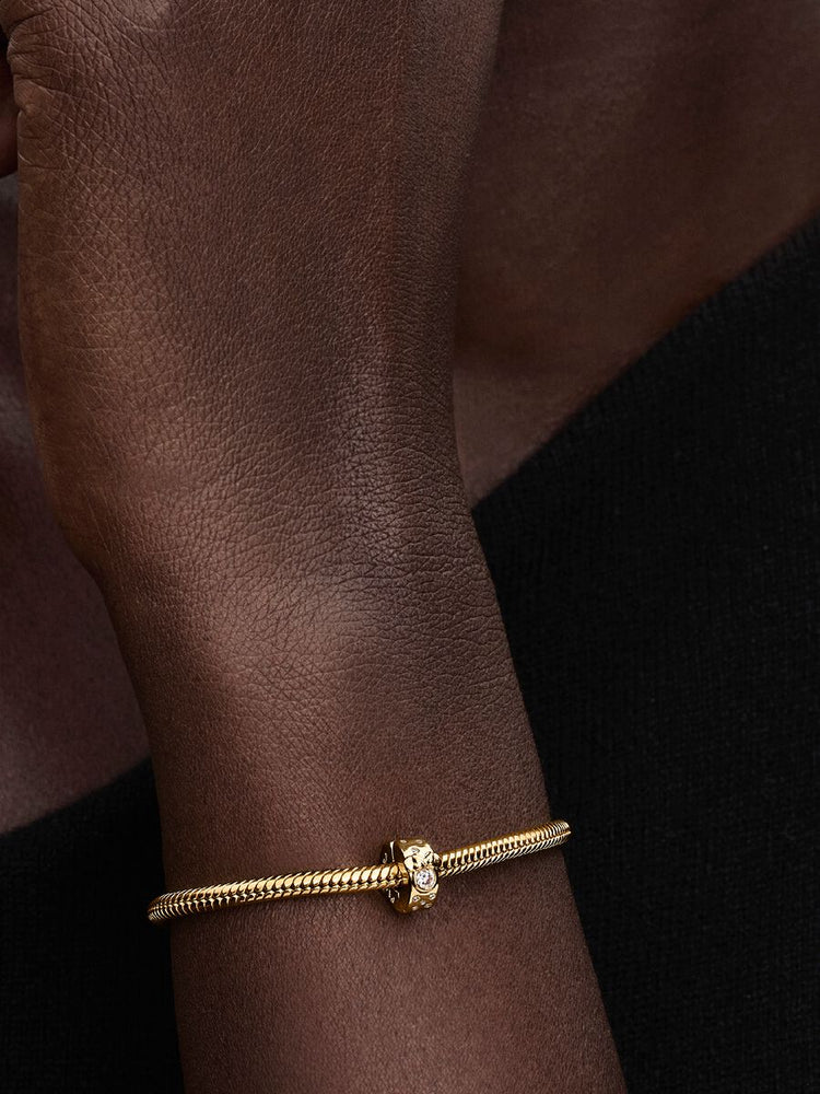 
                      
                        Pandora Disney Mickey & Minnie Mouse Clip Charm
                      
                    