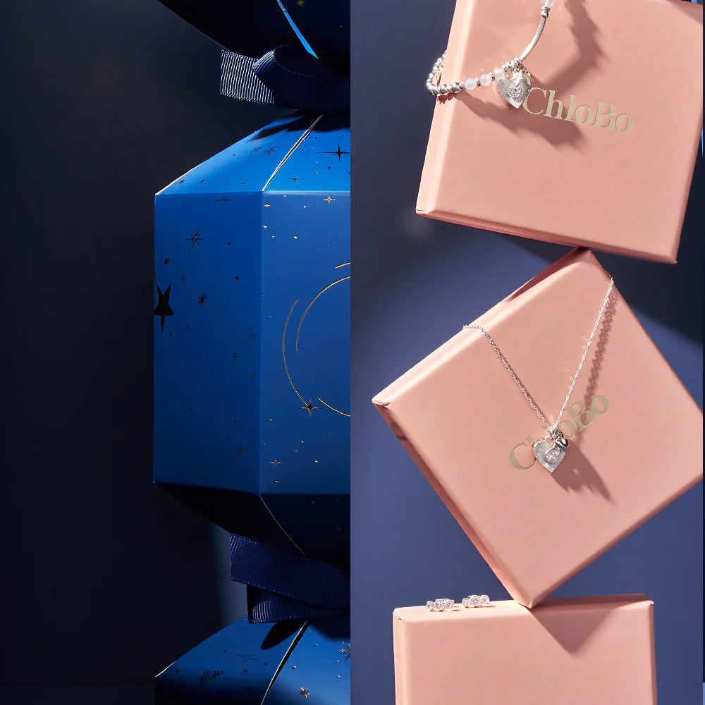 ChloBo The Christmas Exclusive Cracker