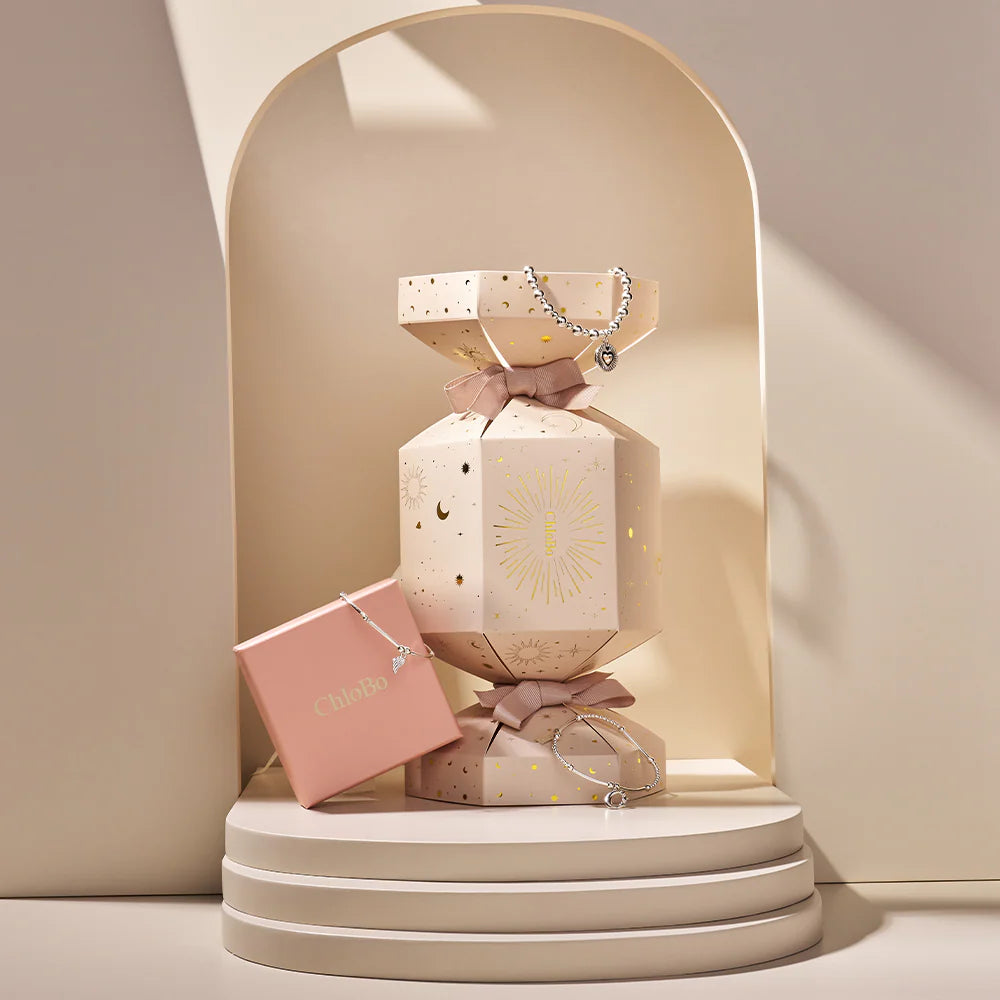 
                      
                        ChloBo The Stacking Cracker
                      
                    