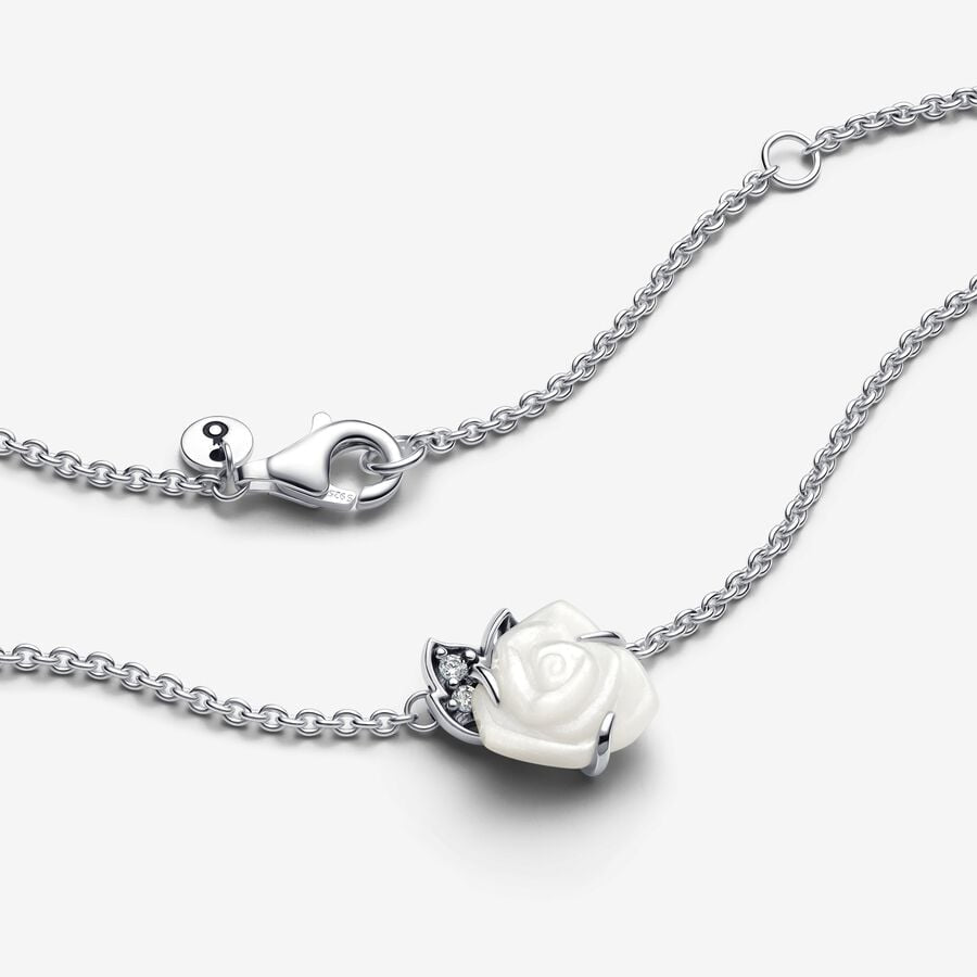
                      
                        Pandora White Rose in Bloom Collier Necklace
                      
                    