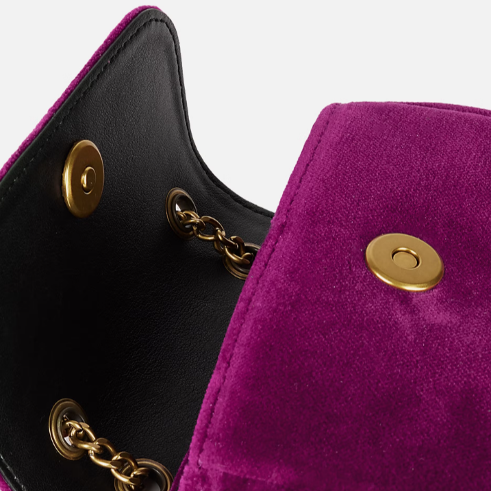 
                      
                        Vivienne Westwood Small Chain Purse Purple Velvet
                      
                    