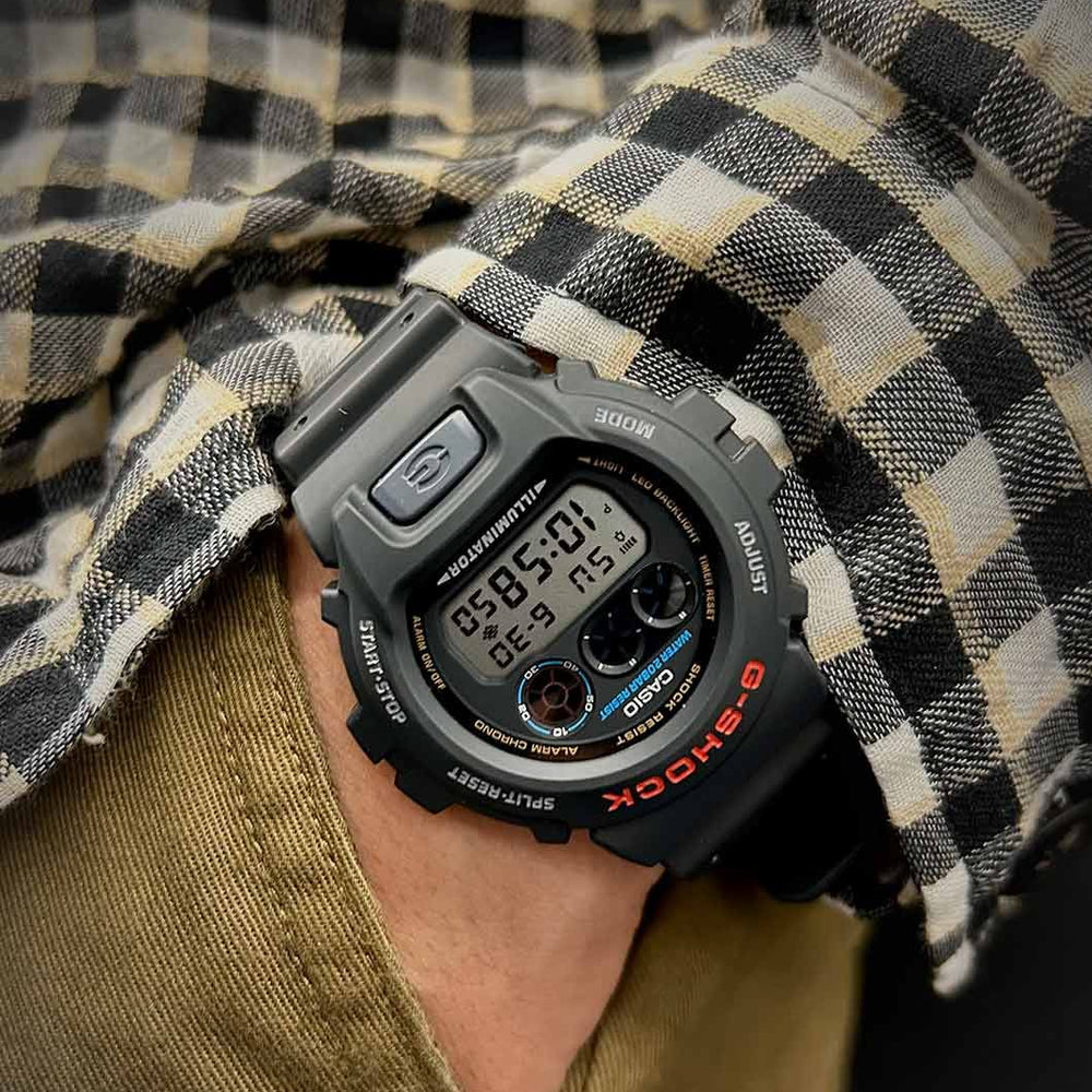 
                      
                        G-Shock DW-6900U-1ER
                      
                    