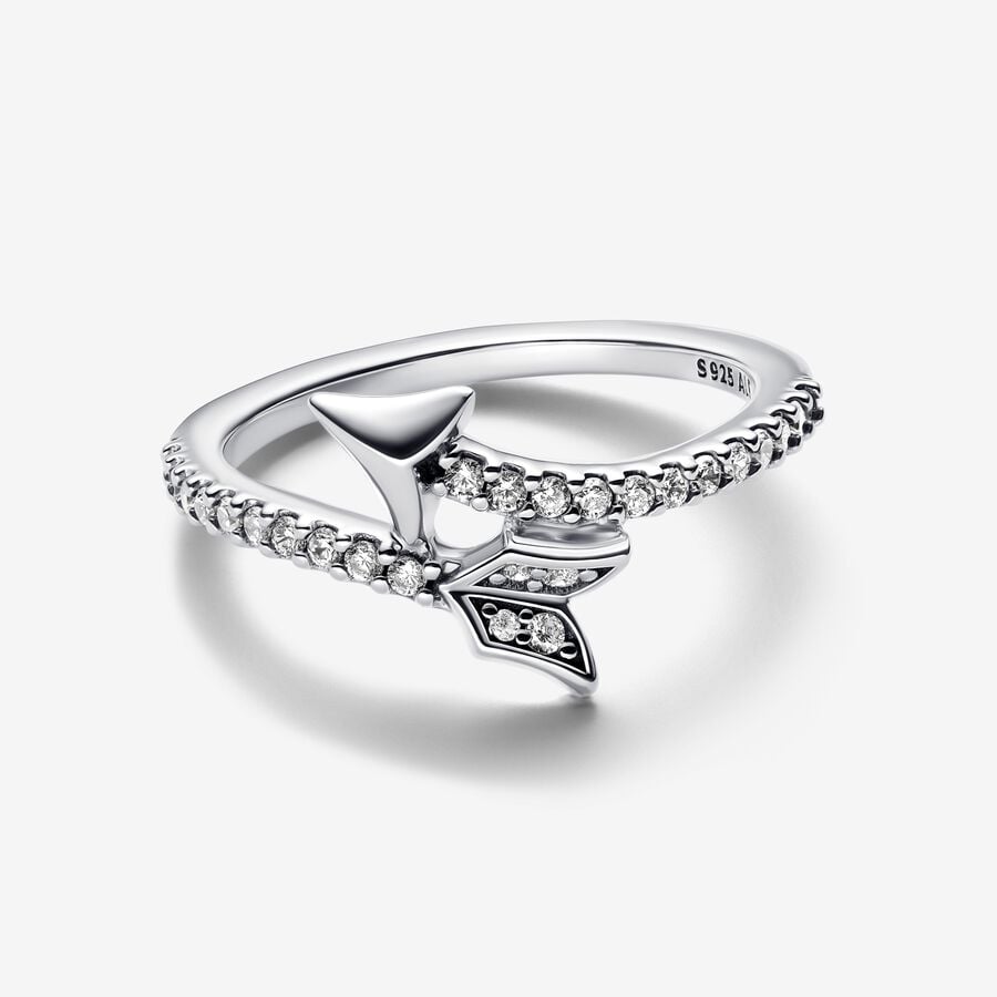 Pandora Sparkling Arrow Ring